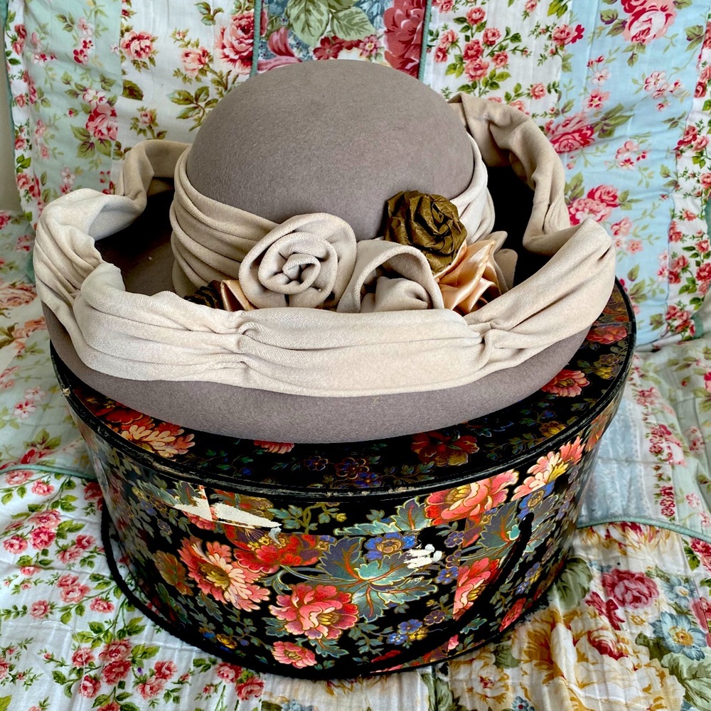 Woman’s Hat